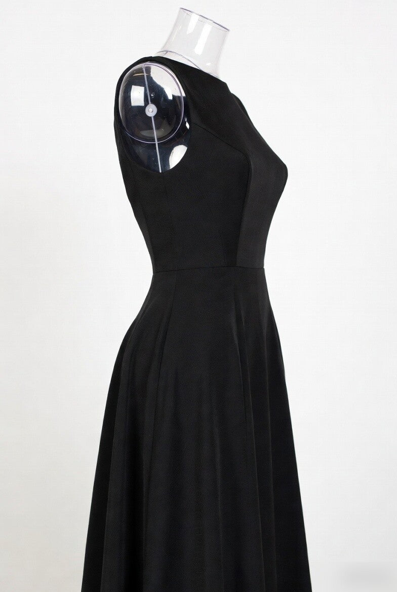 The Amelie Dress